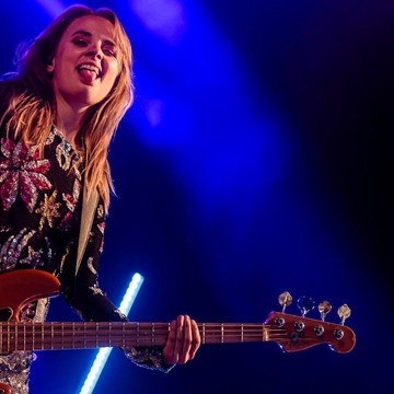 Renee Overbeeke - Screenshot and Social Media Collection in femkedeschepper_3157111531883531388.jpg - hidden celebrity photo